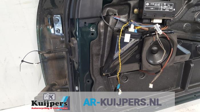 Portier 4Deurs rechts-voor - BMW 5-Serie