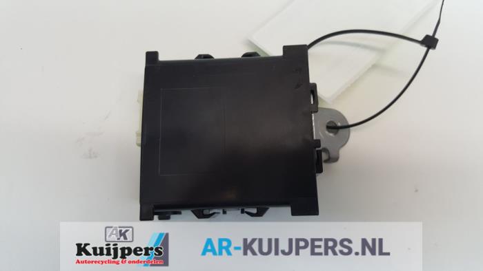 Centrale Deurvergrendelings Module - Lexus RX 450H