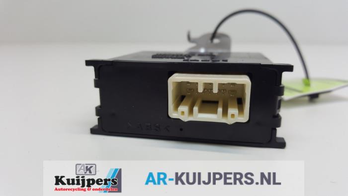 Centrale Deurvergrendelings Module - Lexus RX 450H