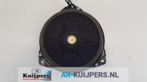 Gebruikte Speaker Lexus RX (L2) 450h, 450h L V6 24V VVT-i AWD Prijs € 95,00 Margeregeling aangeboden door Autorecycling Kuijpers