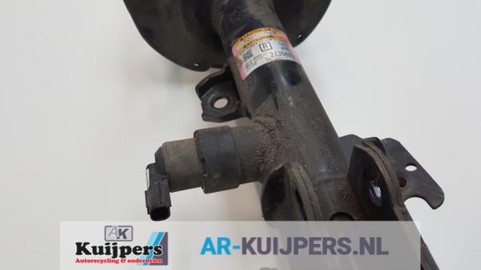 Schokdemperpoot rechts-voor - Lexus RX 450H