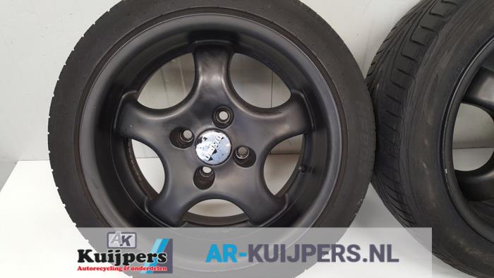 Velgen set + banden - Nissan Micra