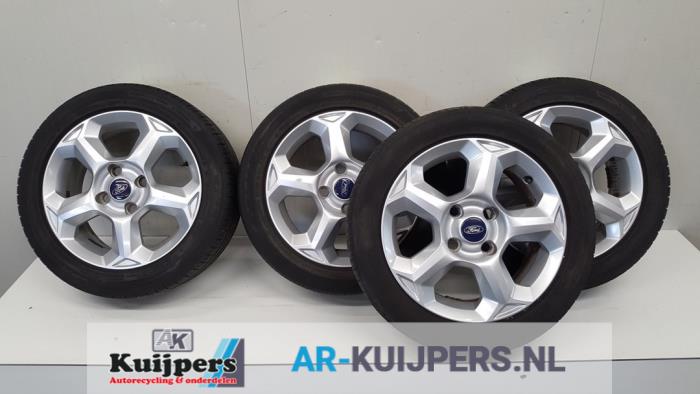 Velgen set + banden - Ford Fiesta