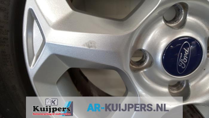 Velgen set + banden - Ford Fiesta