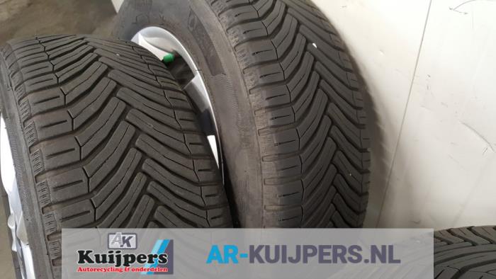 Velgen set + banden - Seat Ibiza