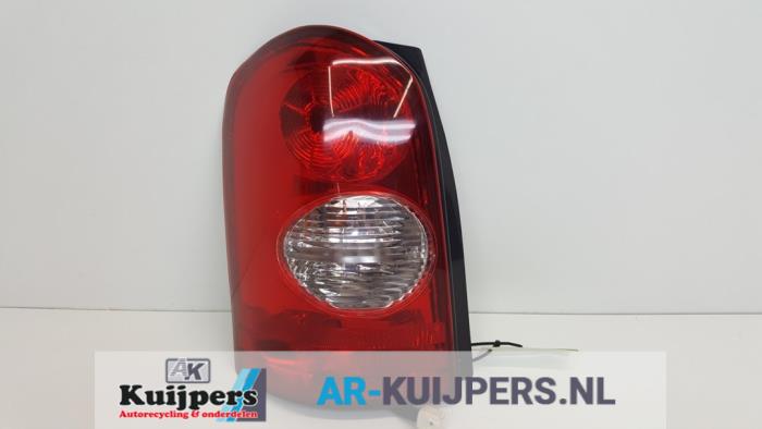 Achterlicht links - Mazda MPV