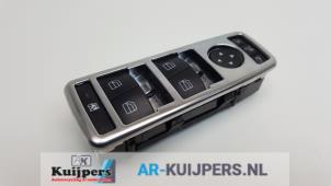 Gebruikte Elektrisch Raam Schakelaar Mercedes E Estate (S212) E-350 CDI V6 24V BlueEfficiency 4-Matic Prijs € 45,00 Margeregeling aangeboden door Autorecycling Kuijpers