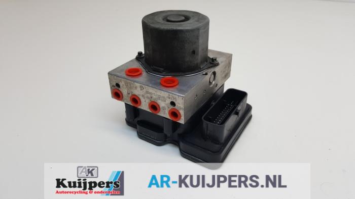 ABS Pomp - Mercedes E-Klasse