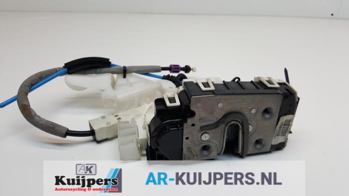 Deurslot Mechaniek 4Deurs links-voor - Mercedes E-Klasse
