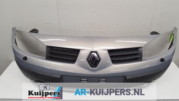 Voorbumper - Renault Megane