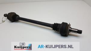 Gebruikte Aandrijfas links-achter Mercedes E Estate (S212) E-350 CDI V6 24V BlueEfficiency 4-Matic Prijs € 50,00 Margeregeling aangeboden door Autorecycling Kuijpers