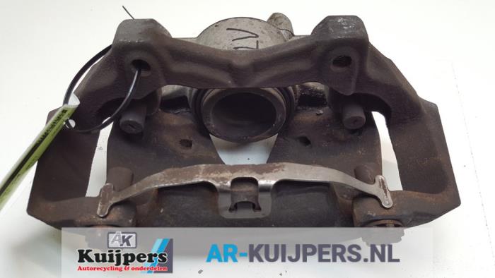 Remklauw (Tang) links-voor - Mercedes E-Klasse