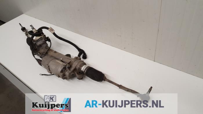 Stuurhuis Bekrachtigd - Opel Astra