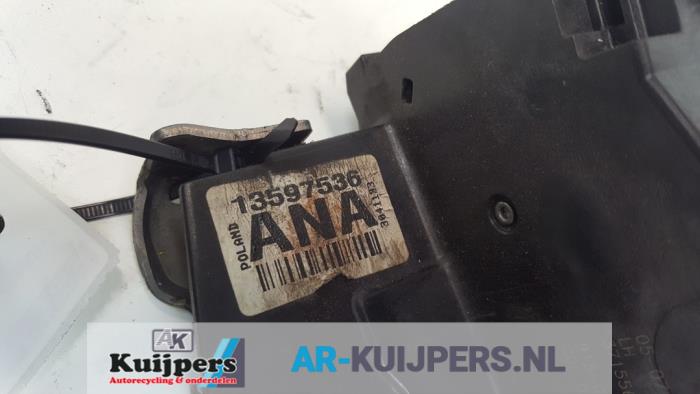 Deurslot Mechaniek 4Deurs links-voor - Opel Astra
