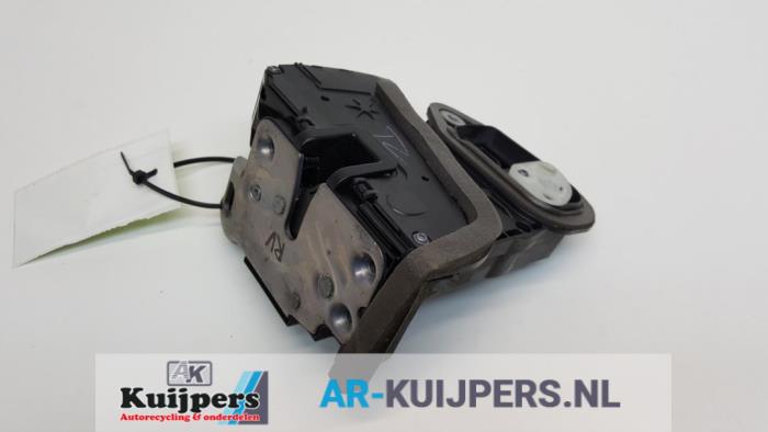 Deurslot Mechaniek 4Deurs rechts-voor - Opel Astra