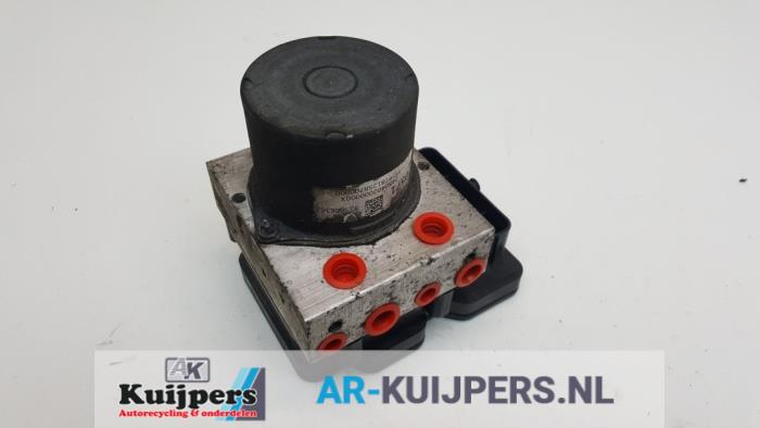 ABS Pomp - Opel Astra