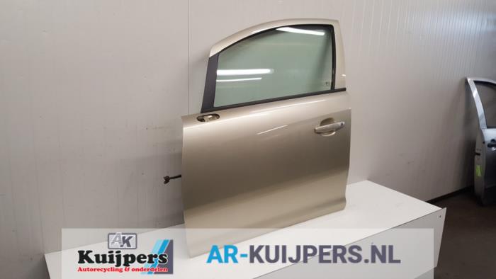 Portier 4Deurs links-voor - Opel Corsa