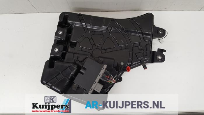 Adblue tank - Opel Astra
