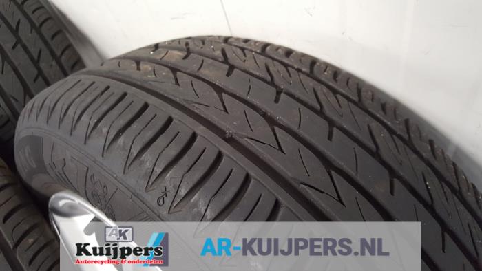 Velgen set + banden - Seat Ibiza