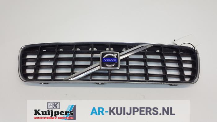 Grille - Volvo S60