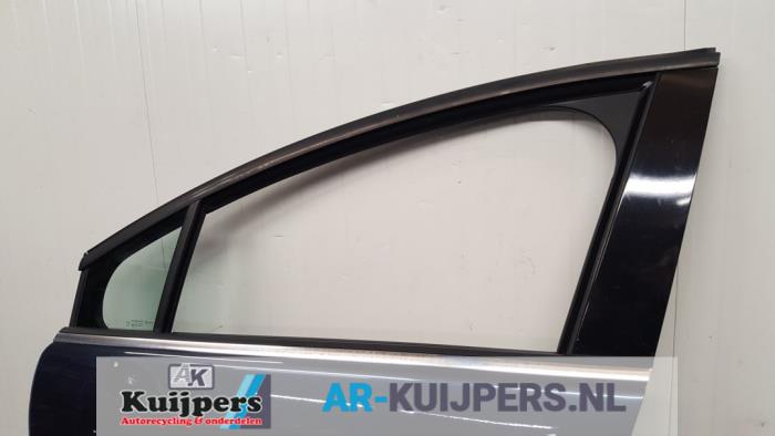 Portier 4Deurs links-voor - Peugeot 5008