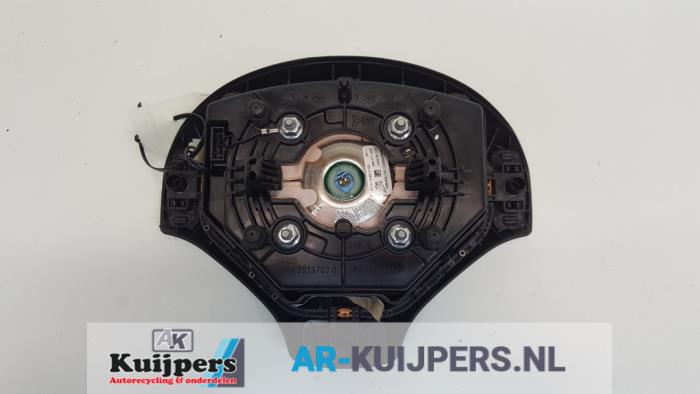 Airbag links (Stuur) van een Peugeot 5008 I (0A/0E) 1.6 THP 16V 2012