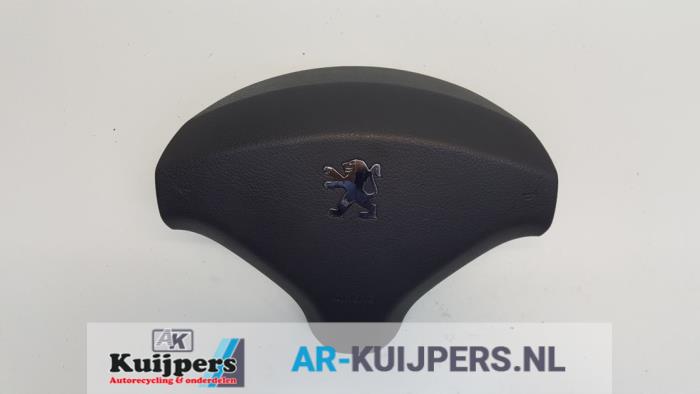 Airbag links (Stuur) van een Peugeot 5008 I (0A/0E) 1.6 THP 16V 2012