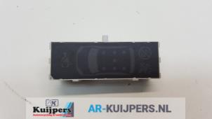 Gebruikte Display Interieur Peugeot 5008 I (0A/0E) 1.6 THP 16V Prijs € 15,00 Margeregeling aangeboden door Autorecycling Kuijpers