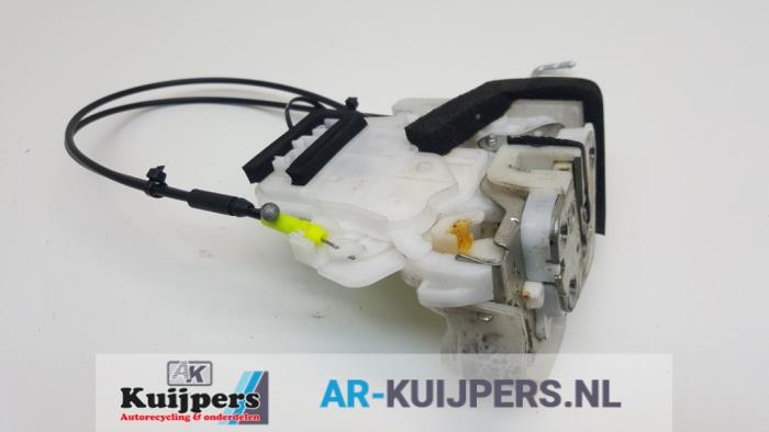 Deurslot Mechaniek 4Deurs rechts-voor - Subaru Forester