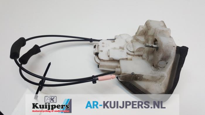 Deurslot Mechaniek 4Deurs rechts-achter - Subaru Forester