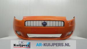 Gebruikte Bumper voor Fiat Grande Punto (199) 1.4 16V Prijs € 85,00 Margeregeling aangeboden door Autorecycling Kuijpers