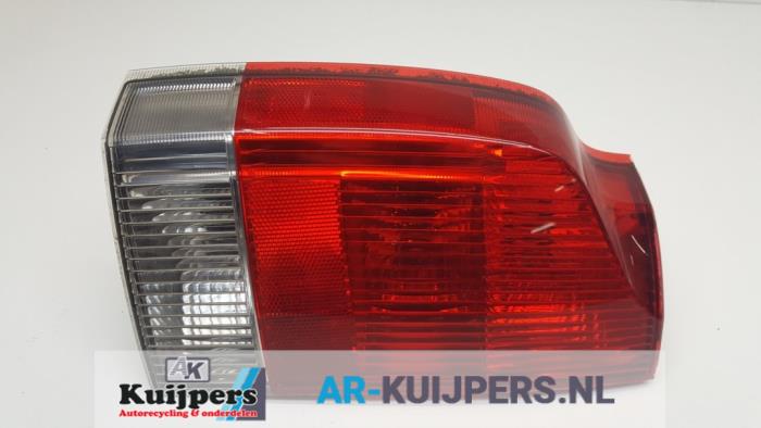 Achterlicht links - Volvo V70