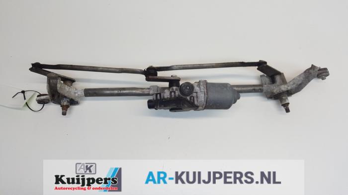 Ruitenwismotor+Mechaniek van een Subaru Forester (SH) 2.0D 2009