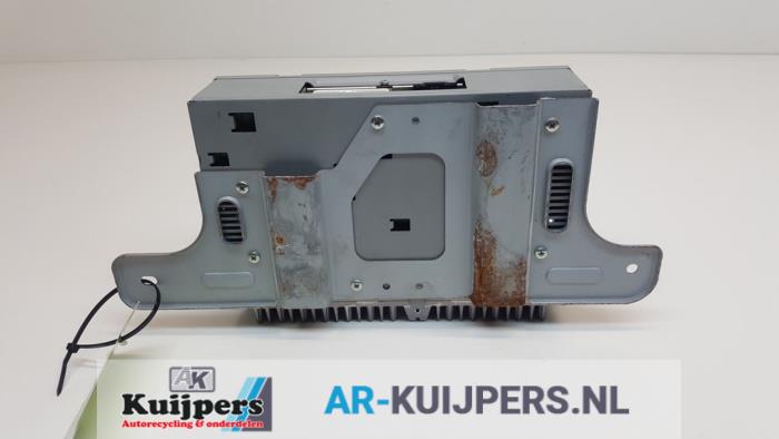 Radio versterker - Saab 9-3
