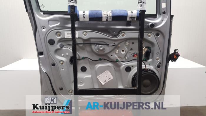 Portier 4Deurs links-voor - Volkswagen Touran
