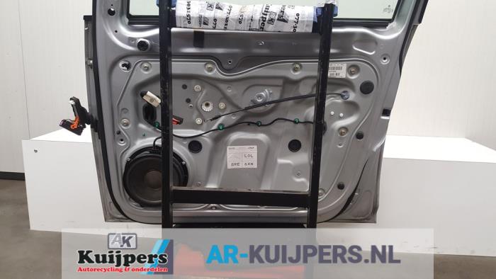 Portier 4Deurs rechts-voor - Volkswagen Touran
