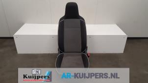 Gebruikte Voorstoel rechts Seat Mii 1.0 12V Prijs € 125,00 Margeregeling aangeboden door Autorecycling Kuijpers