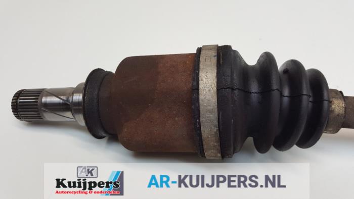 Aandrijfas links-voor - Mitsubishi Colt