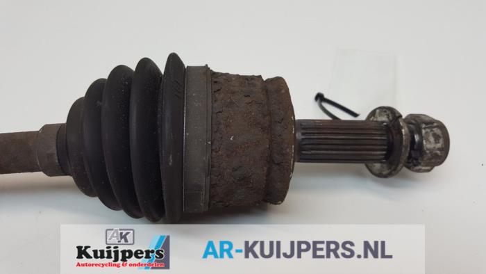 Aandrijfas links-voor - Mitsubishi Colt