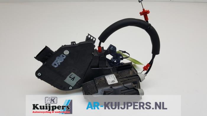 Deurslot Mechaniek 4Deurs links-achter - Landrover Discovery