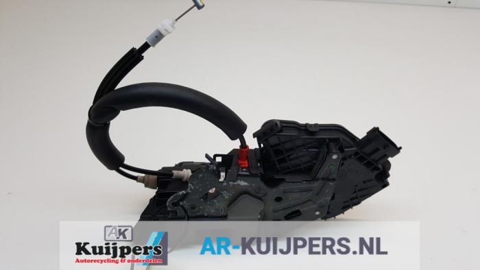 Deurslot Mechaniek 4Deurs links-voor - Landrover Discovery