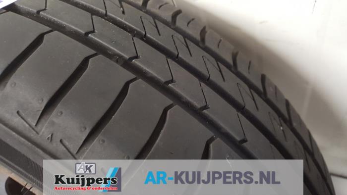Velgen set + banden - Citroen C1