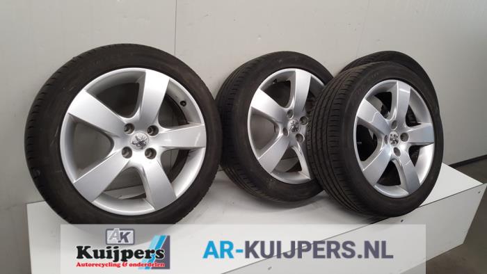 Velgen set + banden - Peugeot 307