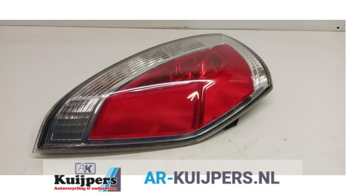 Achterlicht links - Mazda 5.