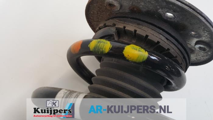 Schokdemperpoot links-voor - Landrover Discovery