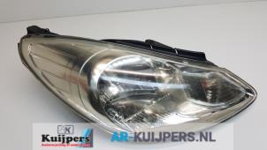 Gebruikte Rechter Koplamp Hyundai i10 (F5) 1.2i 16V Prijs € 70,00 Margeregeling aangeboden door Autorecycling Kuijpers
