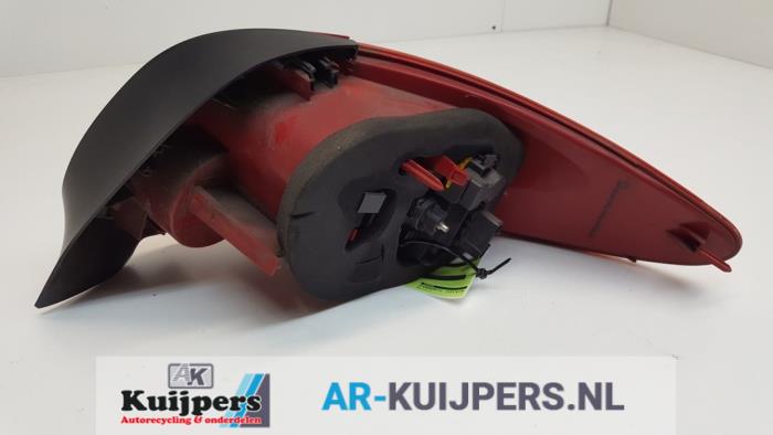 Achterlicht links - Peugeot 206
