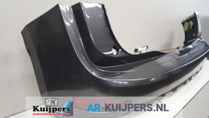 Bumper achter van een Citroën C4 Picasso (3D/3E) 1.6 e-HDi 115 2014