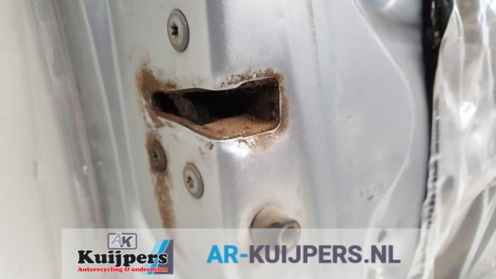 Portier 4Deurs links-voor - Subaru Justy