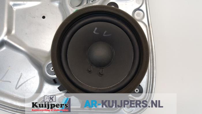 Ruitmechaniek 4Deurs links-voor van een Volvo V70 (BW) 1.6 DRIVe 16V 2010